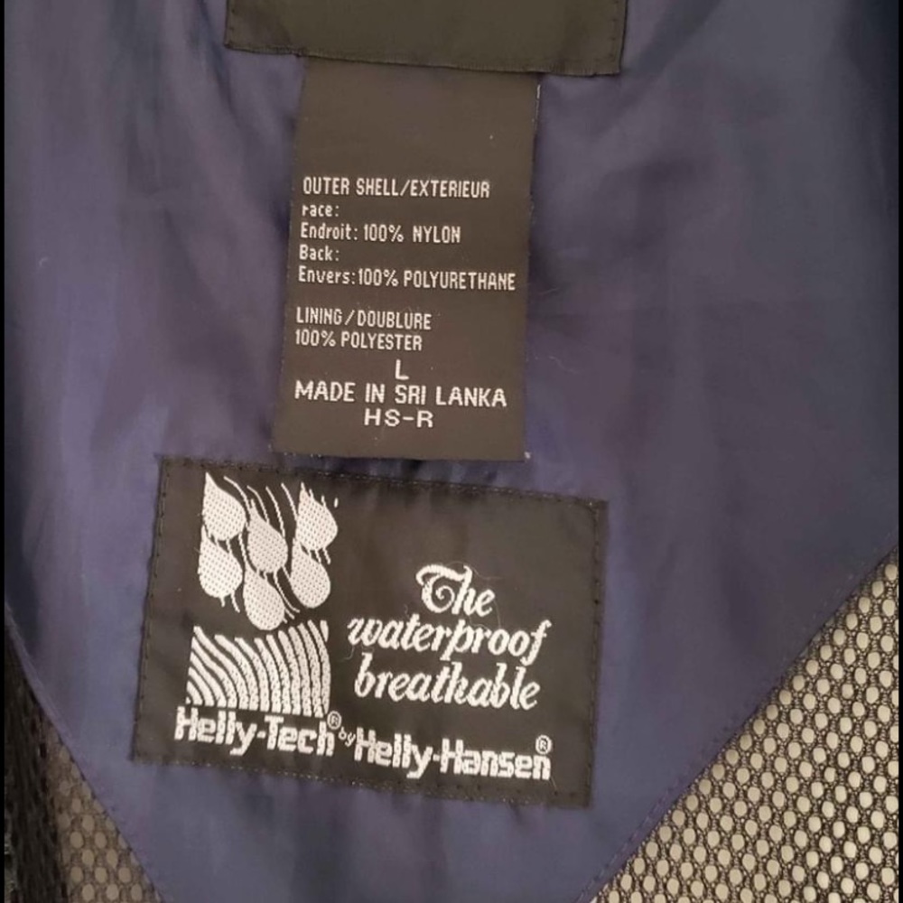 Helly Hansen Packable Waterproof Parka - image 6